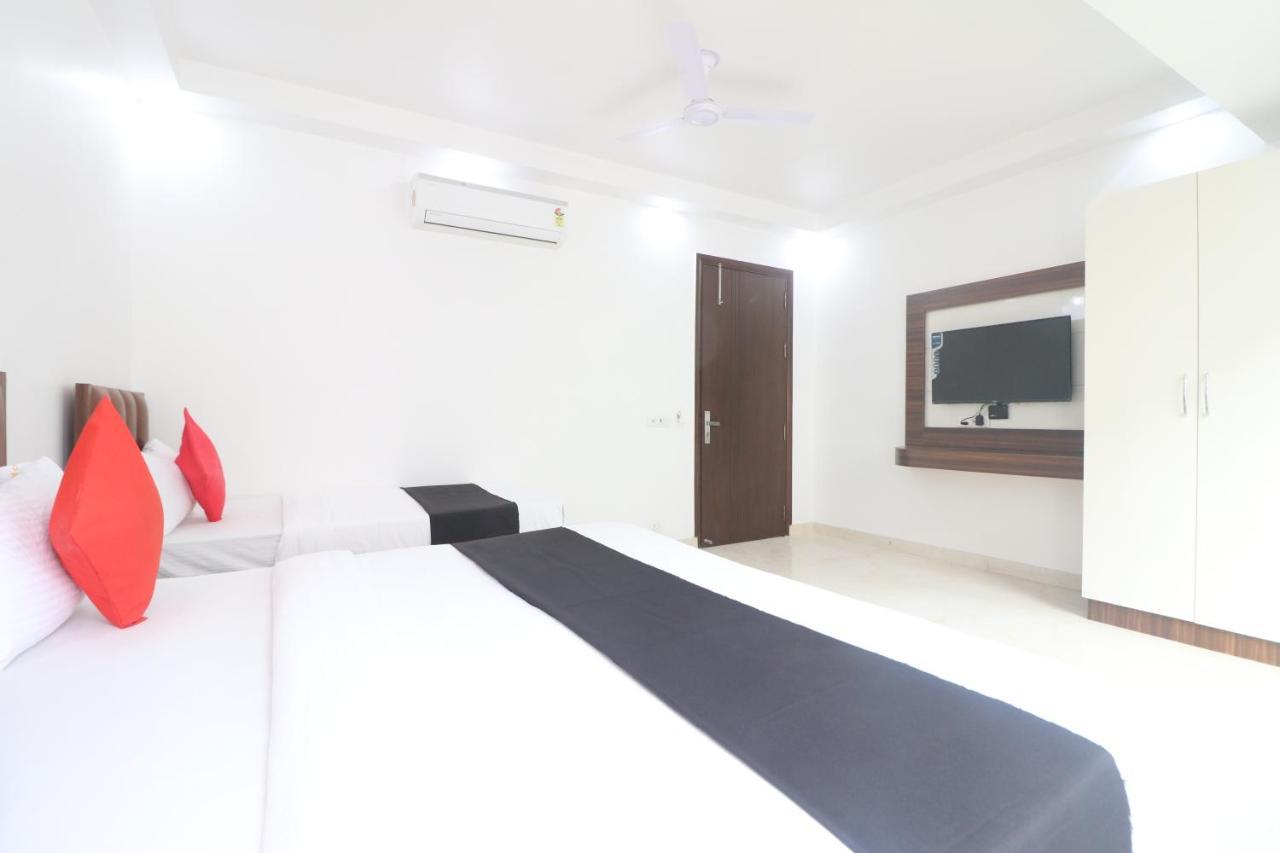Hotel King Plaza Neu-Delhi Exterior foto